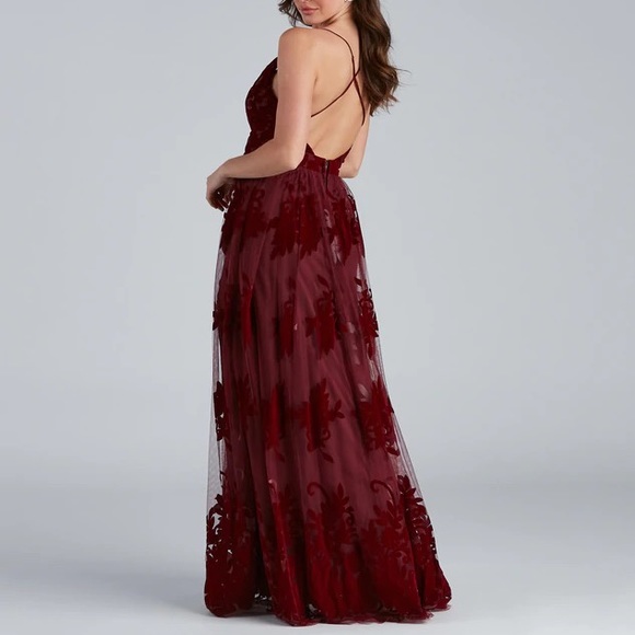 ✨SOLD✨ Burgundy Plunge Deep V Tulle Velvet Floral Maxi Dress Size Medium - Picture 2 of 4